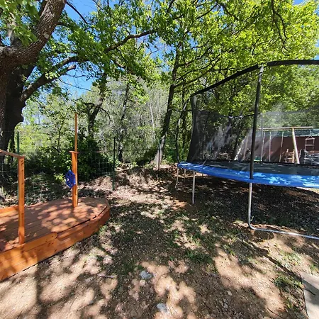 Flayosquet - Calm And Authenticity In Provence *